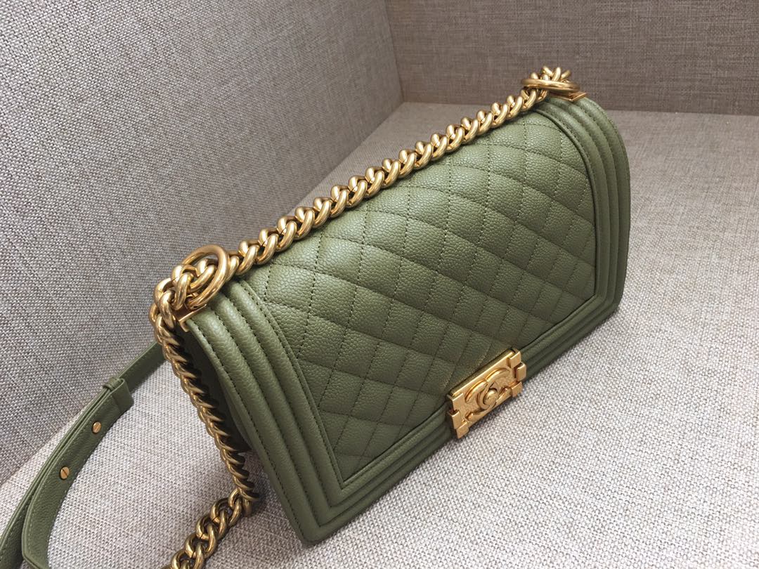 Caviar Medium Boy Handbag Flap Bag A67086 Green